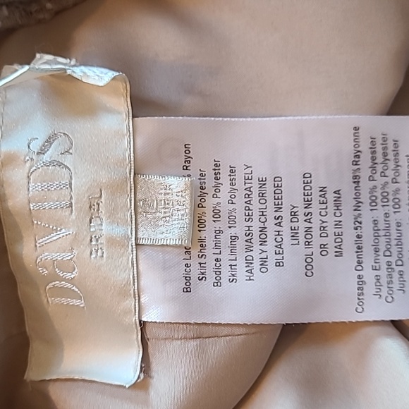 Dress - Picture 5 of 5